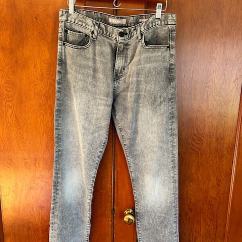 A-Frame Slim Fit Jeans